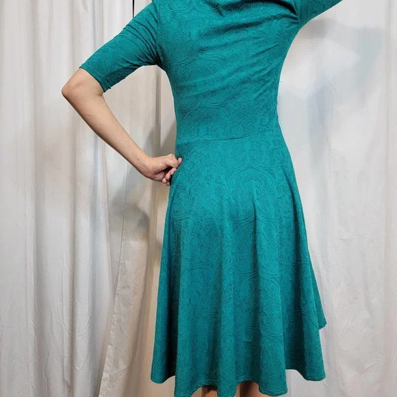 M Stretchy LuLaRoe dress Circle Flare Midi Teal Beach EE - Picture 2 of 7